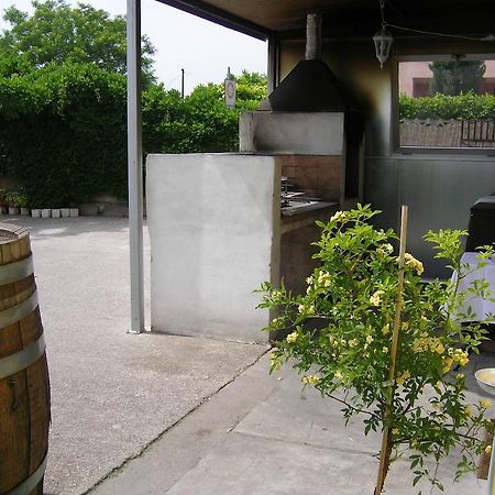 B&B 7 Camini San Giovanni Lupatoto Buitenkant foto