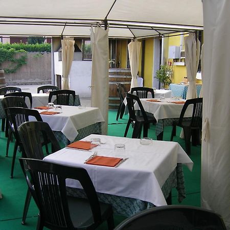 B&B 7 Camini San Giovanni Lupatoto Buitenkant foto