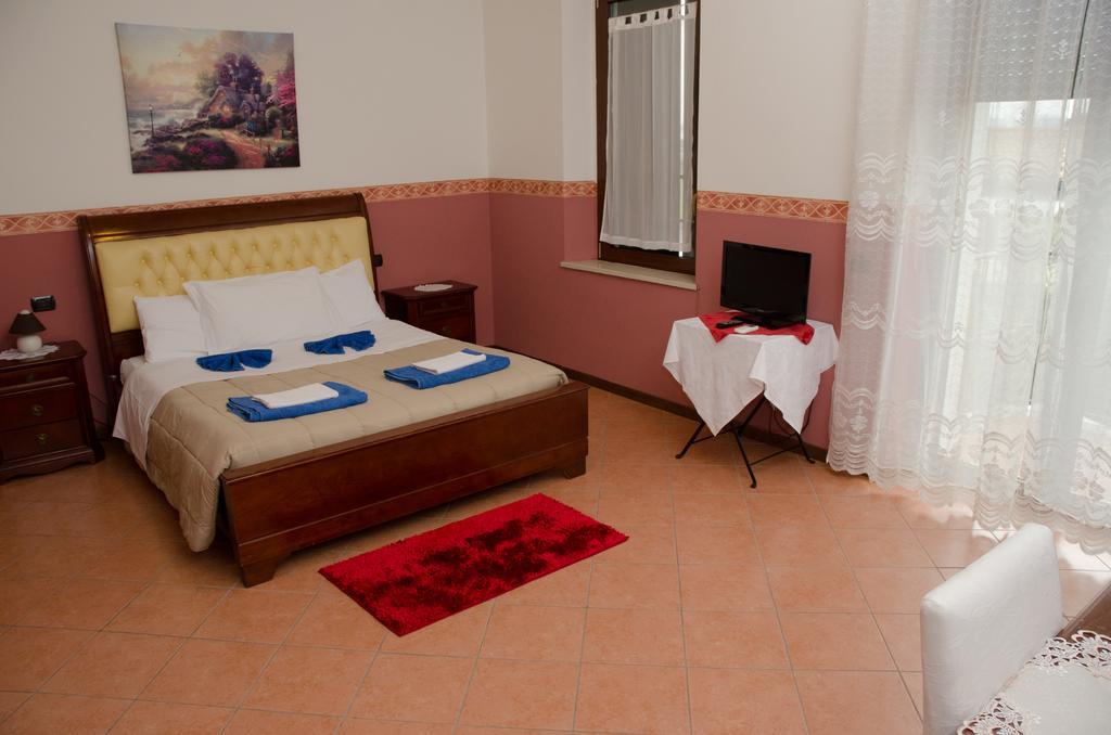 B&B 7 Camini San Giovanni Lupatoto Buitenkant foto